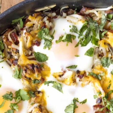 Bird's eye view of Sheepherder's Breakfast in a cast iron pan.